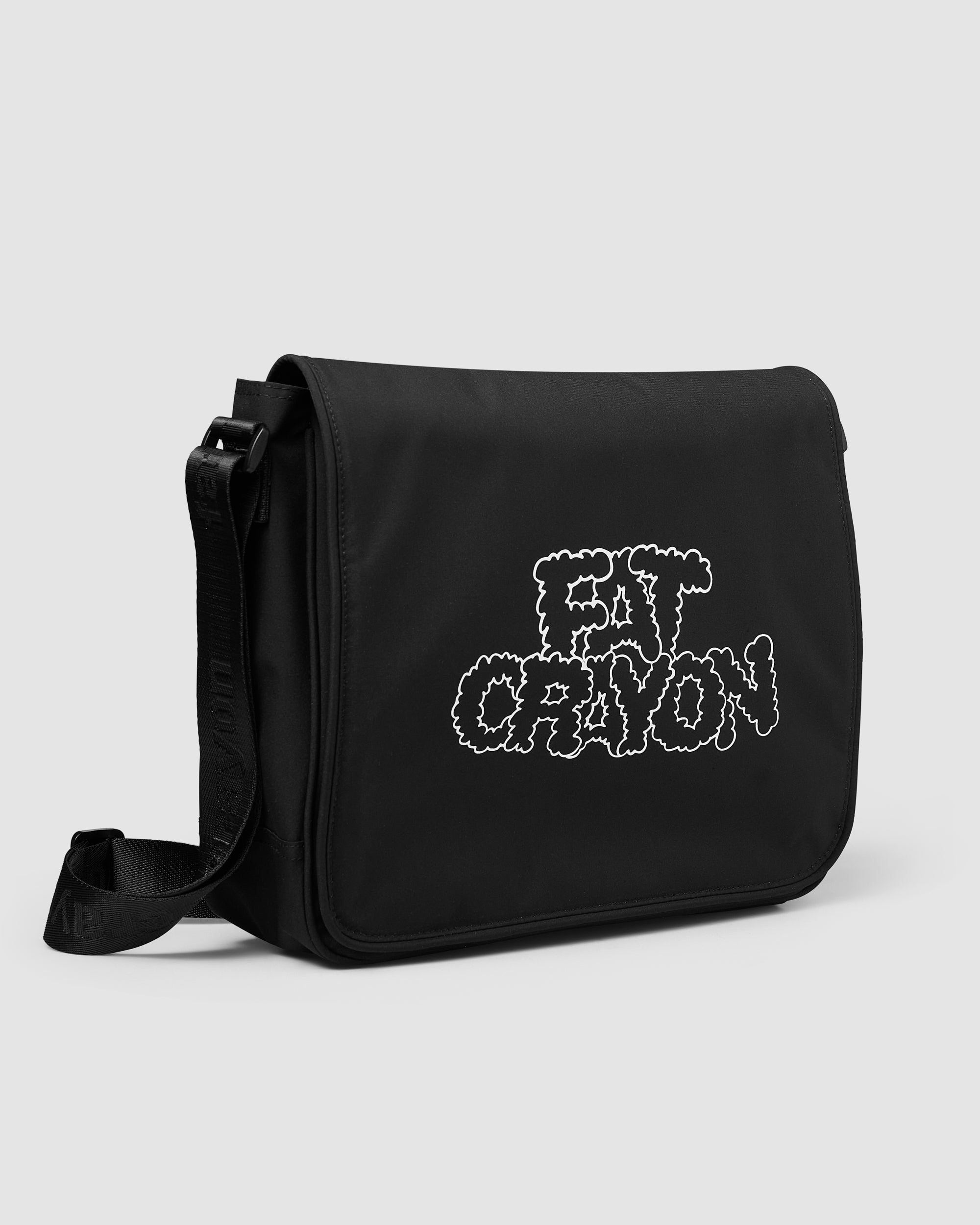 Waterproof Shell Crossbody Bag (Black/ White)